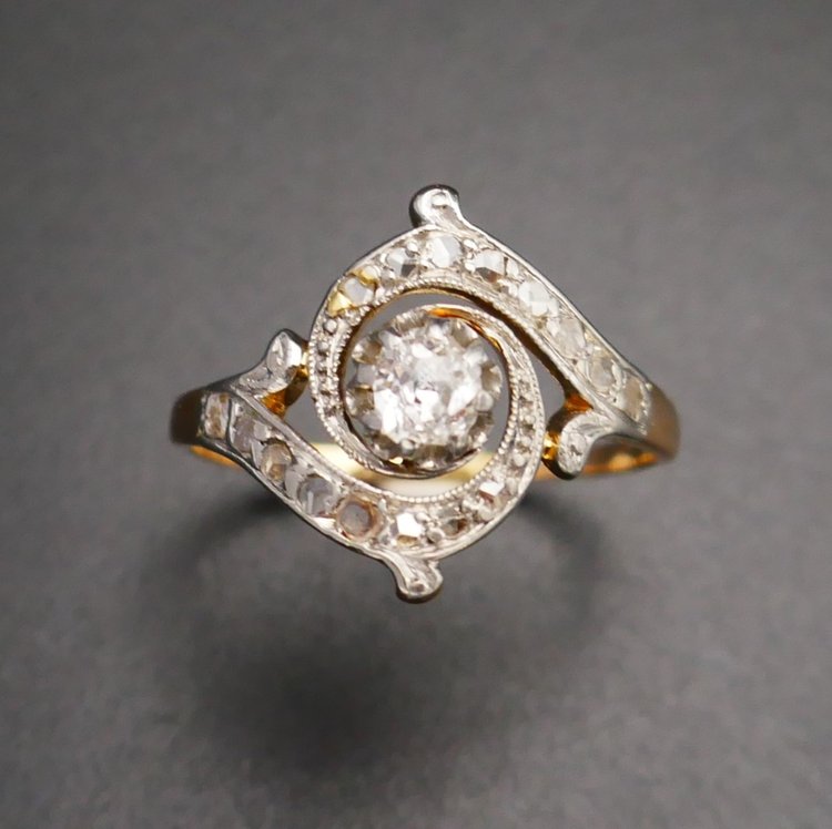 Art Nouveau Diamond Ring.