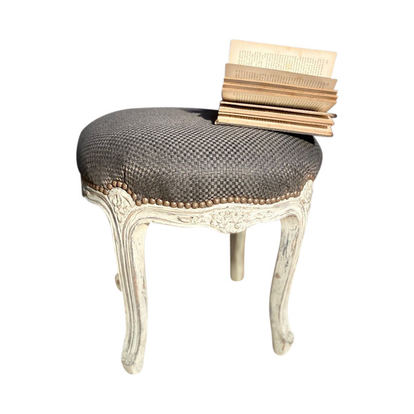 Stool With Fabrics (New Tapestries) Louis XV From the 1900s