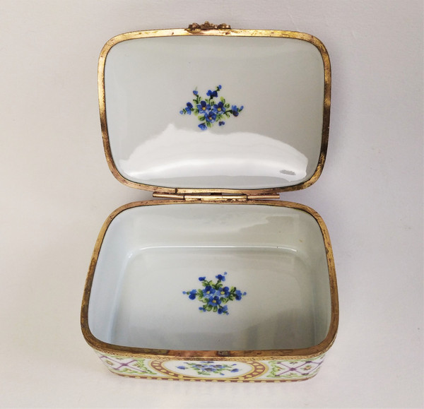  Le Tallec Painted Porcelain Jewelry Box