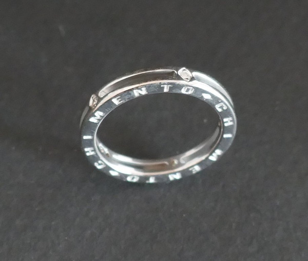 Anello nuziale firmato Chimento Diamonds, oro bianco 18 carati.