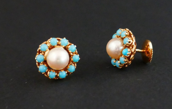 Pearl and Turquoise Earrings, 18-carat gold.