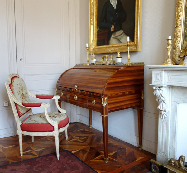 Claude Séné, Louis XVI Period Queen Armchair, Beauvais Tapestry & Inventory Number