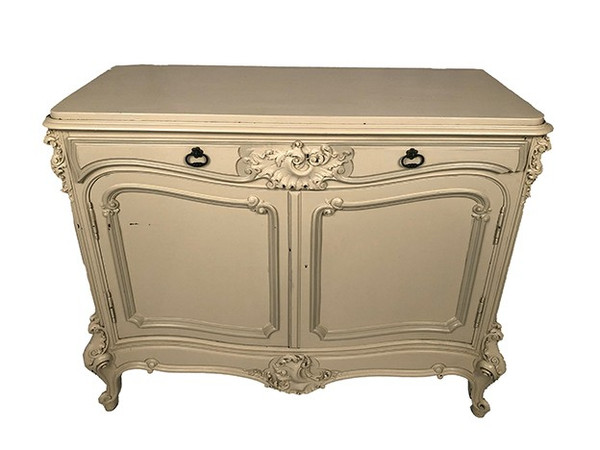 Credenza bassa in stile rocaille in legno laccato color crema, epoca 1900 circa