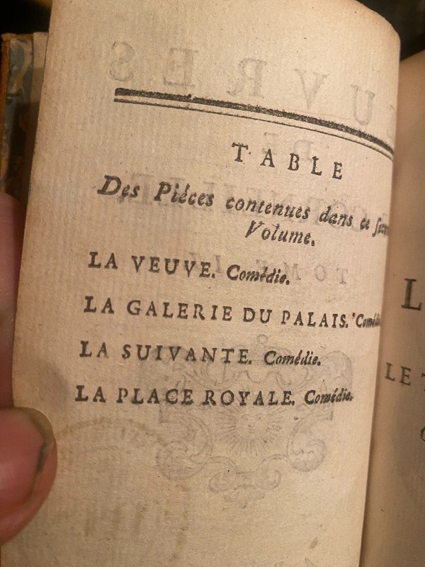  Rare ensemble complet de10 beaux volumes reliures baroques Oeuvres de P. Corneille . A Paris chez Savoye 1758