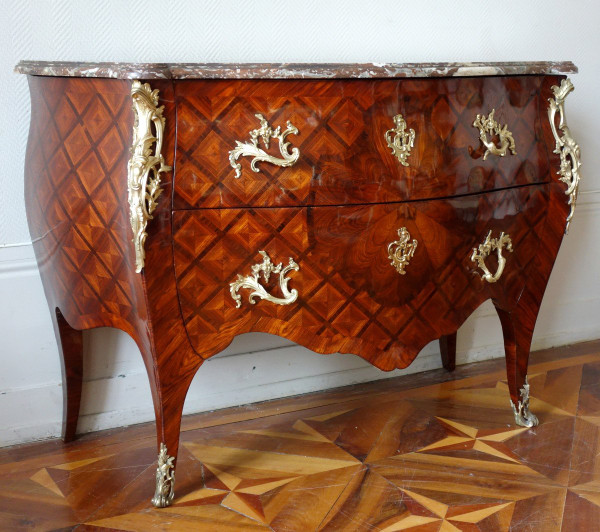 Louis XV Violet Wood Marquetry Chest Of Drawers