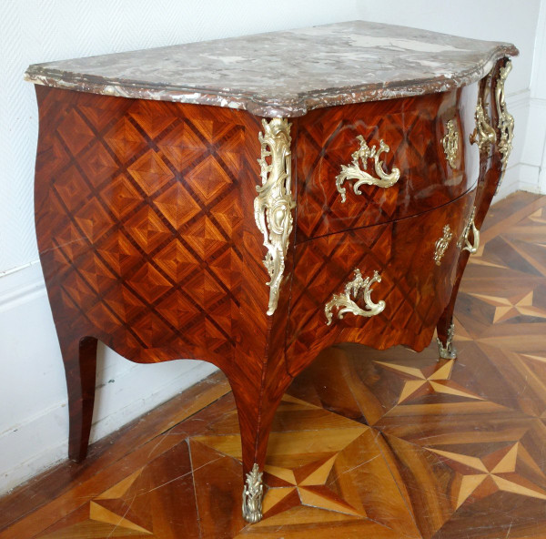 Louis XV Violet Wood Marquetry Chest Of Drawers