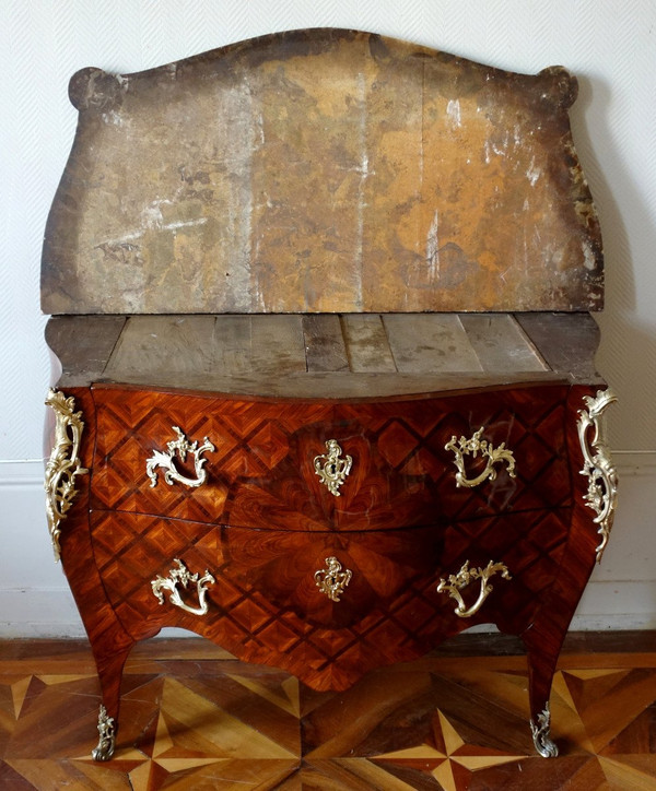 Louis XV Violet Wood Marquetry Chest Of Drawers