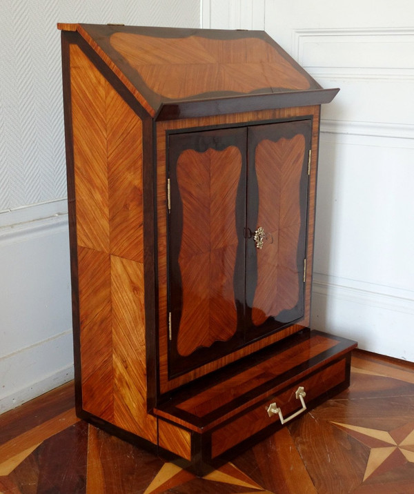 Louis XV period Rosewood and Amaranth Oratory or Prie Dieu cabinet