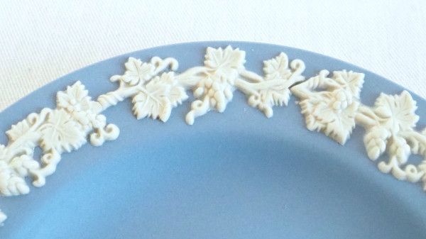 Wedgwood : Serie Von 6 Brottellern Aus Porzellan Biskuit