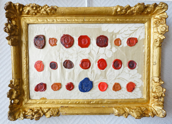 Collection Of Ancient Coat Of Arms Stamps Presented In 2 Louis XIV Period Frames - Heraldic