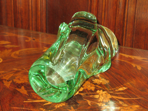 Torso-shaped green Daum crystal vase signed 20th century