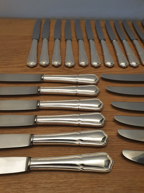 SFAM Suite of 24 Filet Knives Violinné Silver Metal 20th century