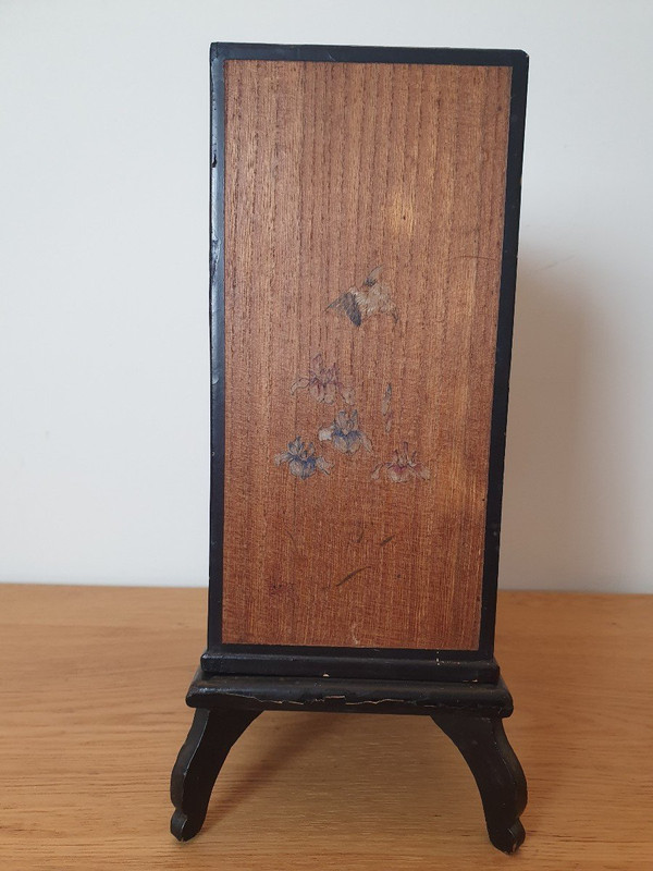 Japon , Petit Cabinet , Bois Et Laque , Début XX°.