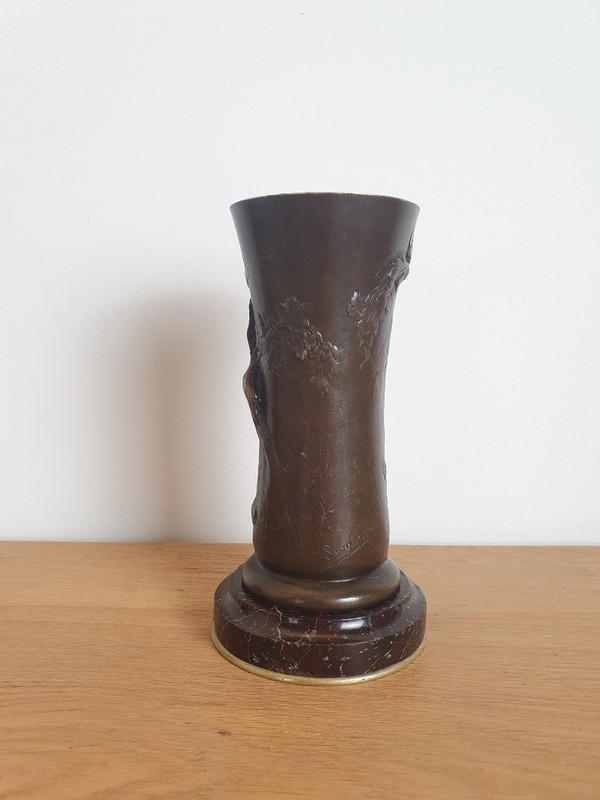 Ernest Sanglan , Vase , Fuchs und Trauben , Bronze patiniert ,Ende XIX°/Anfang XX°.