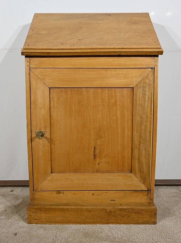 Small piece of furniture between two – 1st part 19th century