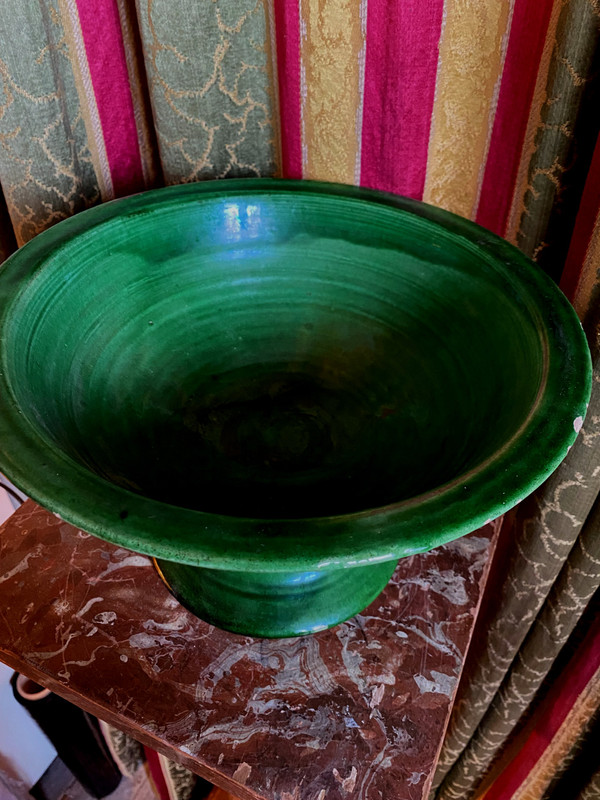 Generous raw green enameled Uzès earthenware bowl on pedestal from the end of the 19th century