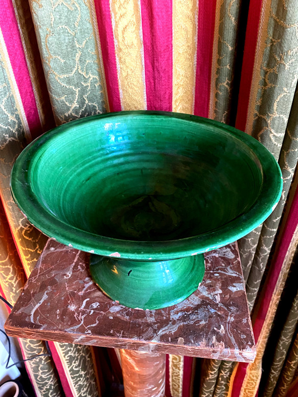 Generous raw green enameled Uzès earthenware bowl on pedestal from the end of the 19th century