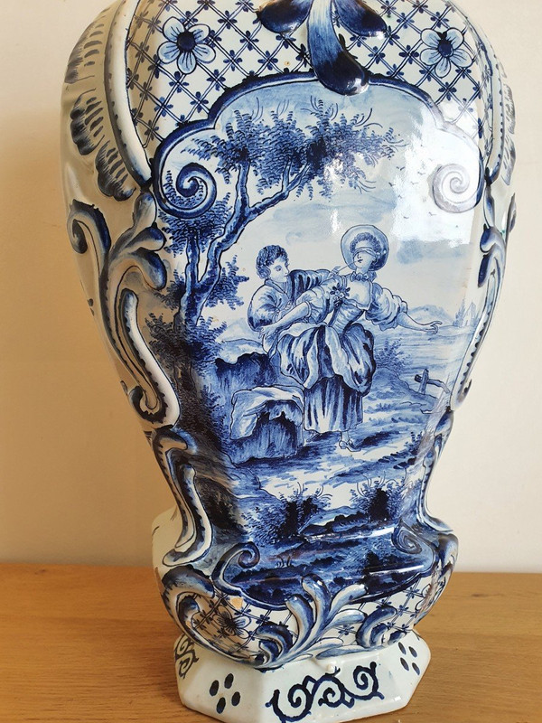 Grande Potiche , Faïence De Delft , XIXème Siècle .