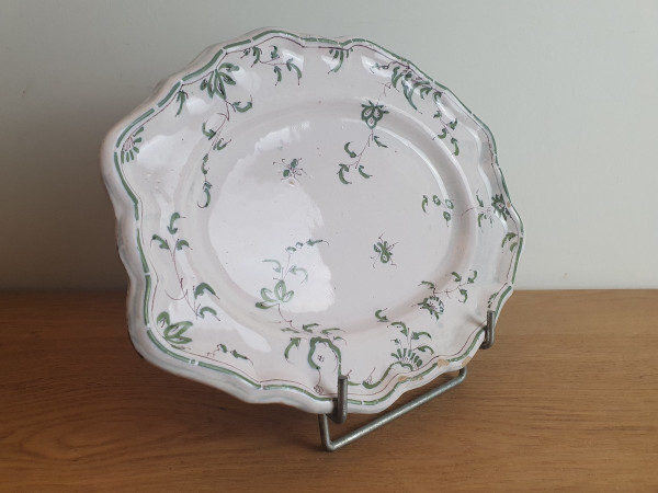 South West, Oval Dish, Earthenware, Green Camaïeu, 18th century.