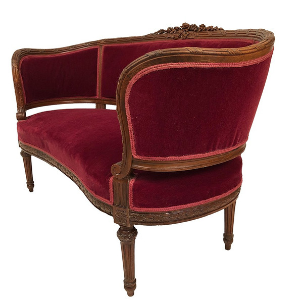 Small Louis XVI style basket sofa