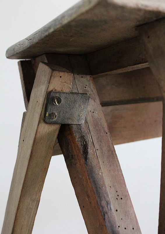 Beech Folding Trade Stepladder – 1940