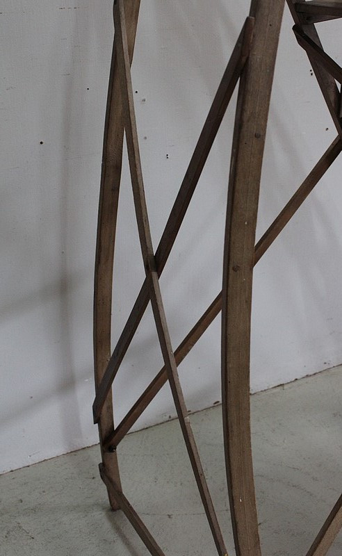 Beech Folding Trade Stepladder – 1940