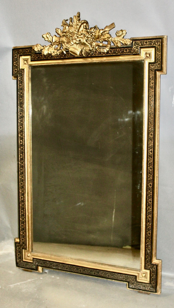 Miroir Napoléon III à Fronton De Panier Fleuri 