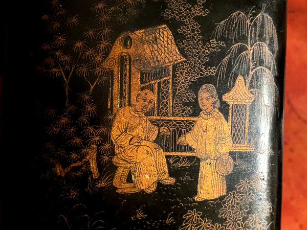 Black boiled cardboard tea box finely decorated with animated scenes in gold with two zinc compartments from the Napoleon III period