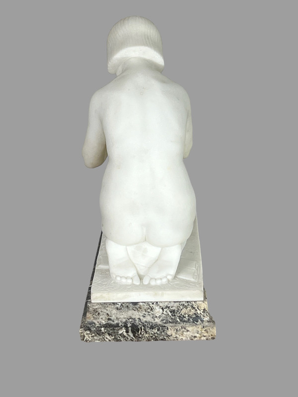 SCULTURA "GUGLIELMO PUGI" IN MARMO BIANCO ART DÉCO (INCANTATORE DI SERPENTI)