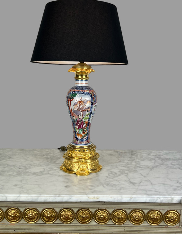 19th CENTURY CHINESE LAMP IN POLYCHROME PORCELAIN GOLDEN BRONZE