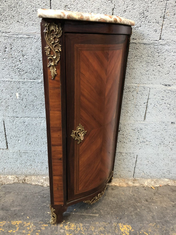 Small Louis XV corner cabinet, 18th century