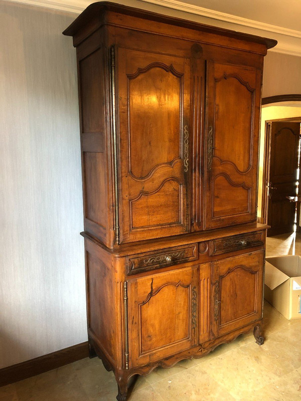 Antique Louis XV Buffet En 2 Corps Walnut 19th century