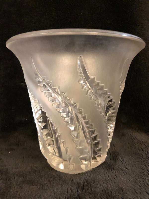 Vase Fougères Lalique France Circa 1940-50