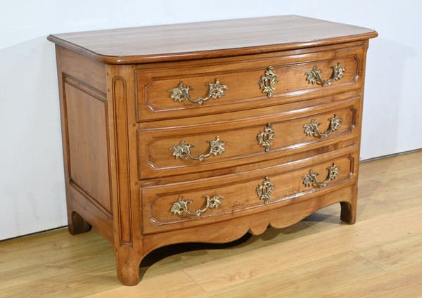 Solid cherrywood chest of drawers, Transition Louis XIV / Regency period - Early 18th century