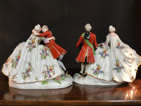 Frankenthal German Manufacture Pair Of Groups - Porcelain Subjects