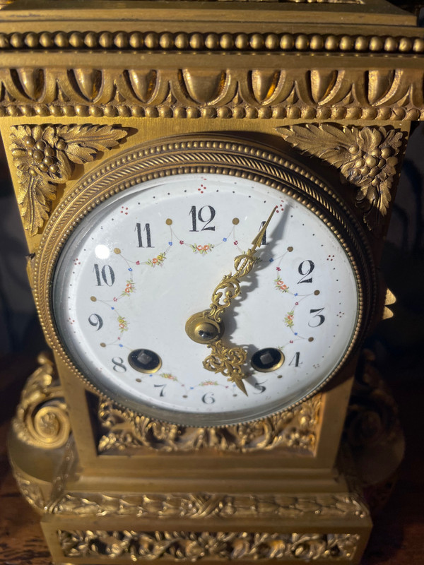 Mantel clock and candle holders