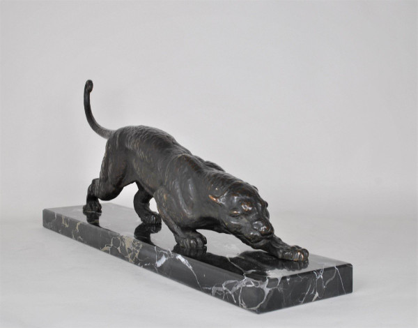 Dh Chiparus, Panther auf der Hut, seltenes Bronzemodell, signiert, Art Deco, 20. Jahrhundert