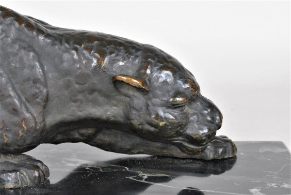 Dh Chiparus, Panther auf der Hut, seltenes Bronzemodell, signiert, Art Deco, 20. Jahrhundert