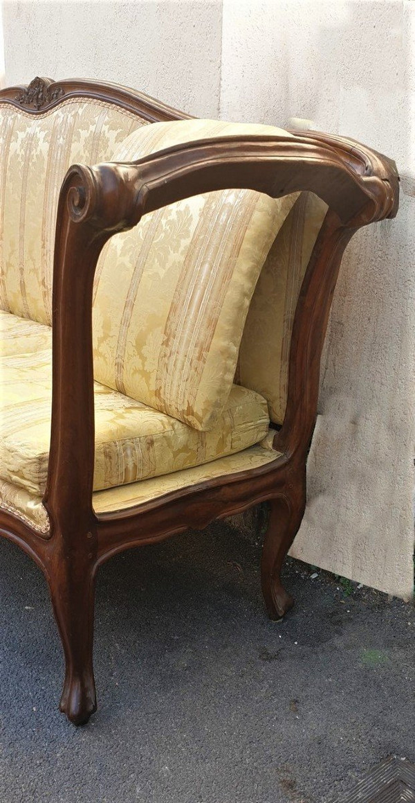 *Offre spéciale *Grande Banquette En Noyer d'époque Louis XV, XVIIIème Siècle