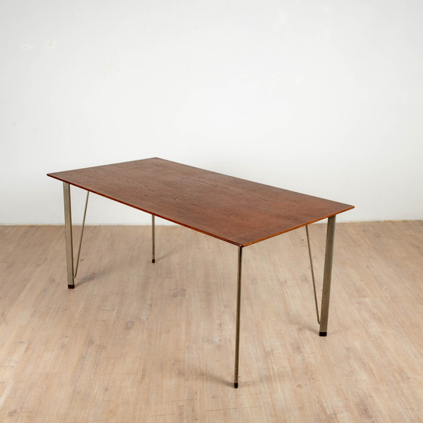 Model 3605 Rosewood Desk by Arne Jacobsen for Fritz Hansen, Denmark, 1960