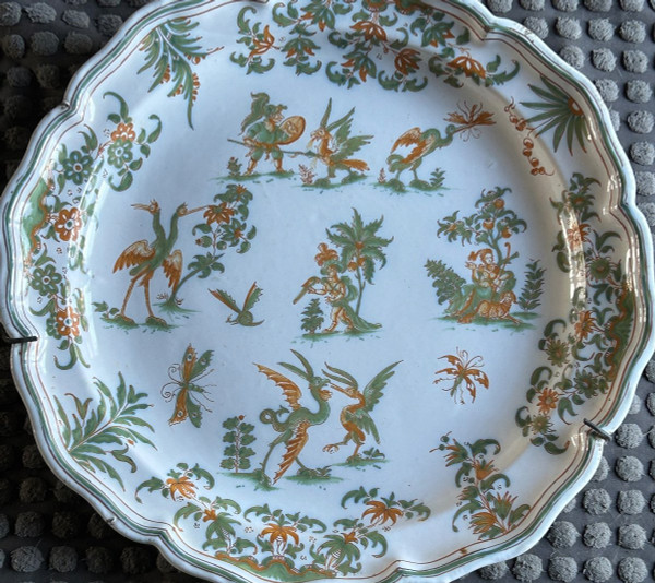 Important Earthenware Dish From Moustiers 18th Century Diameter 37 Cm