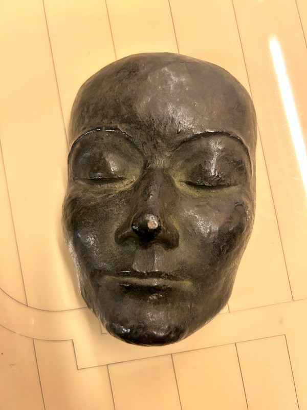 Bronze Mask Signed Seiler Dated 45 - Height 16 Cm