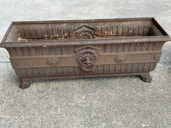 Important Pair Of 19th Century Cast Iron Claw Foot Planters - L 100 Cm