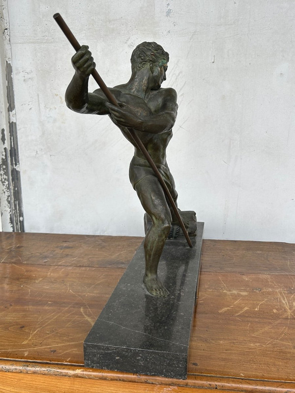 Große Art-Deco-Bronze „La Force“, unsigniert, H 59 x L 75 cm