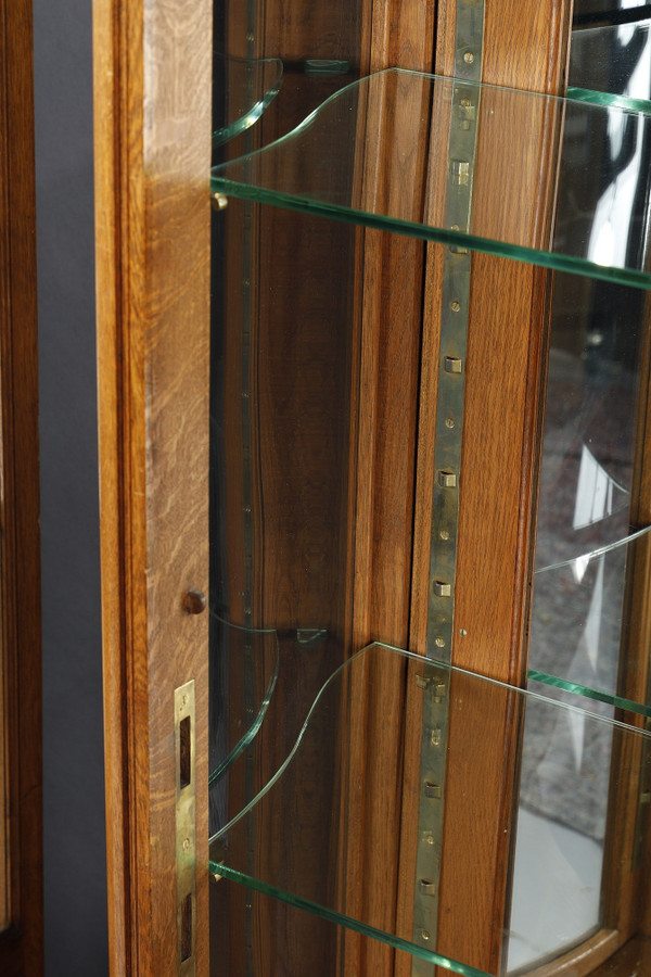 Pair of Regency-style display cabinet