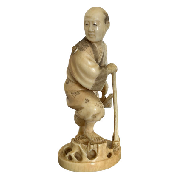 Okimono - Netsuke Ivory Carving From Japan Late 19th Century