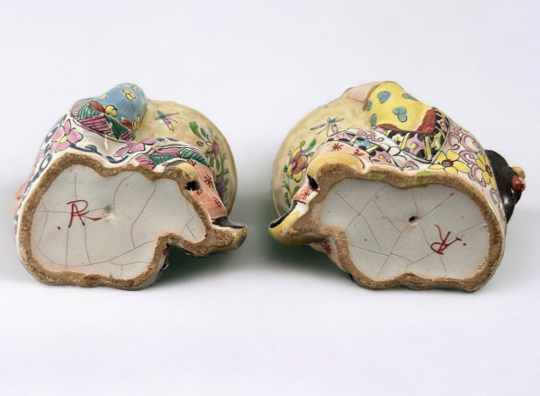 Rare Pair Of Chinese Salerons In Delft Polychrome Earthenware from the 19th Century