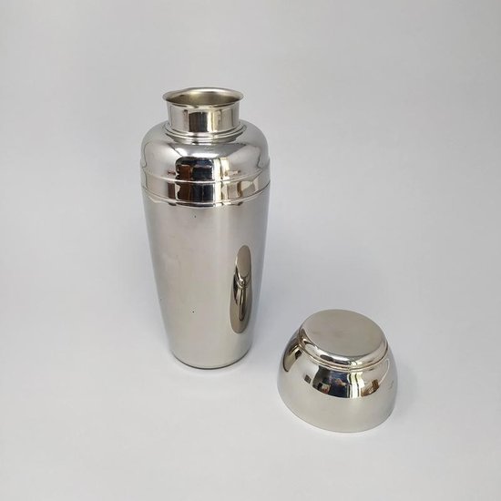 MEPRA Space Age Cocktail Shaker from the 1960s in stainless steel. Made in italy