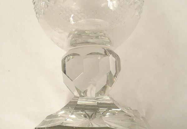 Large Medici Vase Cut Crystal Diamond Points Gilt Bronze 20th Century