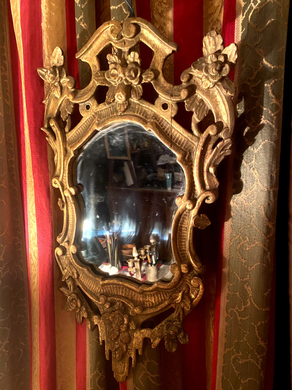 Beautiful cartridge mirror between two in gilded wood, Louis XV style, openwork period late 18th century